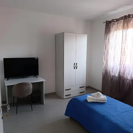 Al Vicolo Bed & Breakfast *
